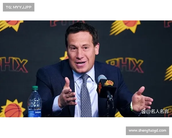 布克展现超凡比赛热情带领太阳队奋勇拼搏再创辉煌